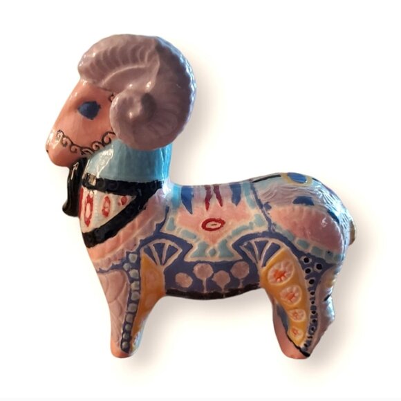 Vintage Ram Figurine Ceramic Ornate Etched Pastel Farm Animal Statue Retro - Picture 5 of 5
